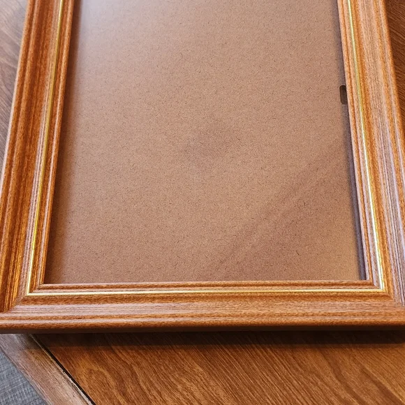 9x14 wood frame - Picture 1 of 3